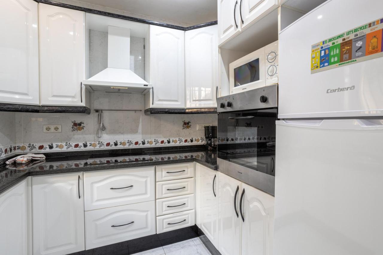 Las Flores 5 - Large Townhouse Nerja Bagian luar foto