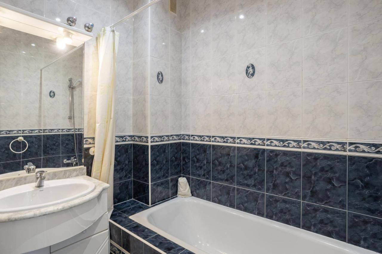 Las Flores 5 - Large Townhouse Nerja Bagian luar foto