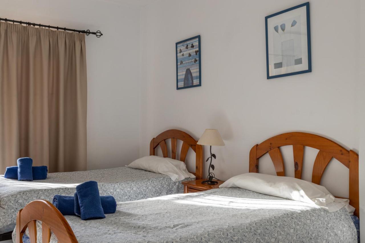 Las Flores 5 - Large Townhouse Nerja Bagian luar foto