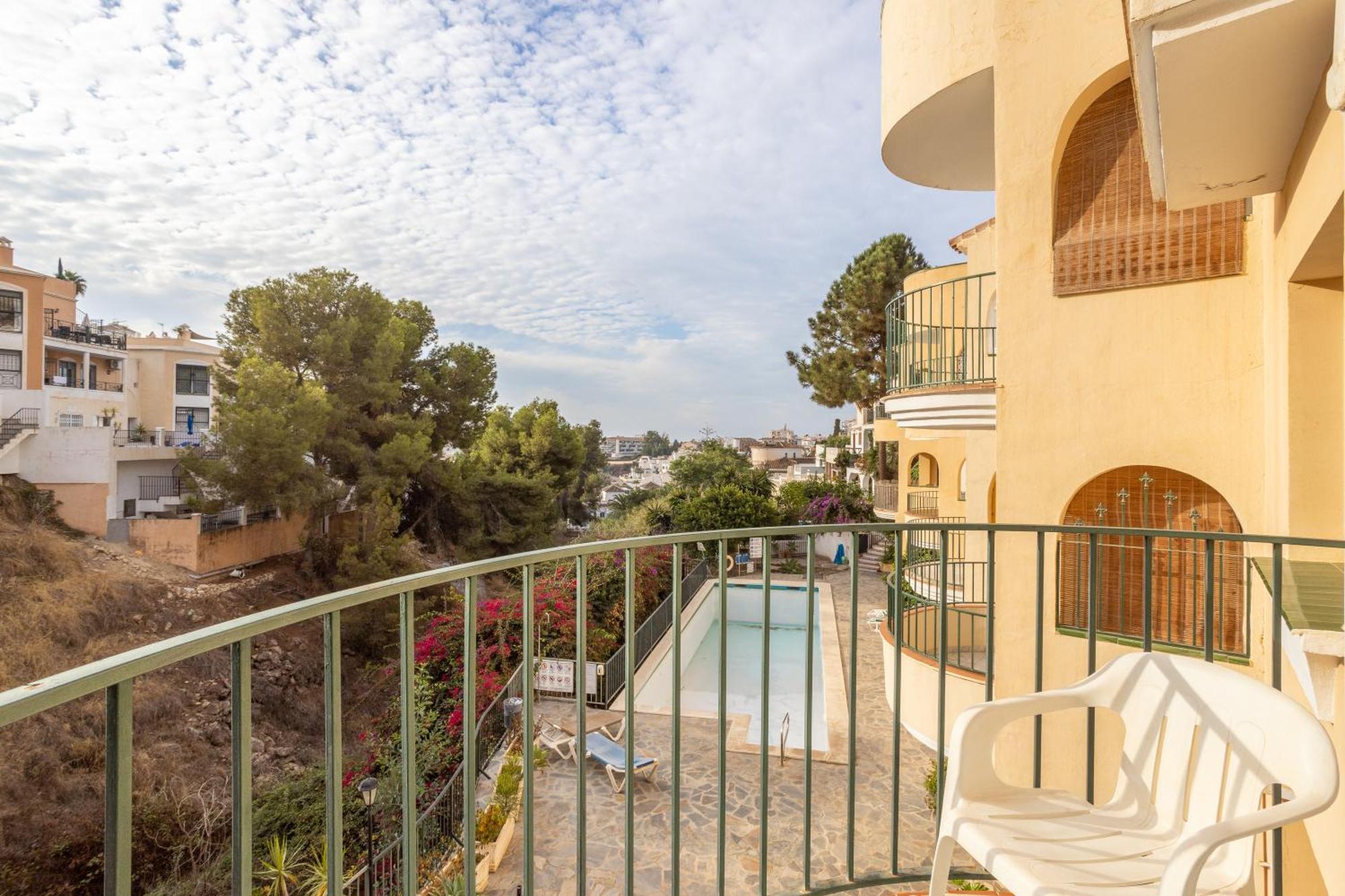 Las Flores 5 - Large Townhouse Nerja Bagian luar foto